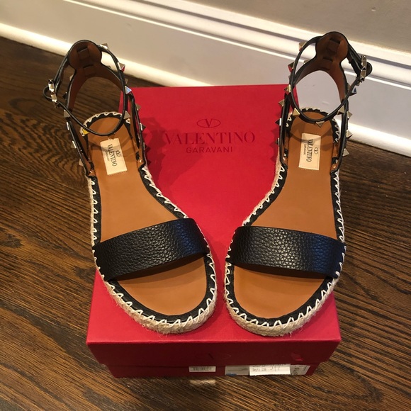 Valentino Shoes - NWT Valentino Rockstud espadrilles